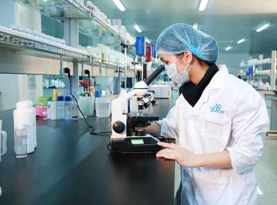 廣州做化妝品代加工廠家 廣州化妝品oem代加工公司排行榜